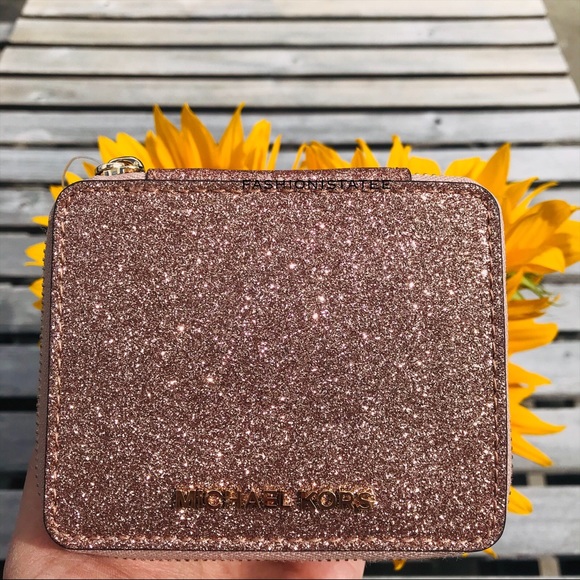 Michael Kors giftables jewelry box Rose gold new - Picture 4 of 8